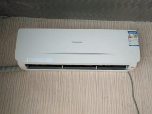 长虹 LS-C3050HT型空调器,室内机不工作,指示灯不亮