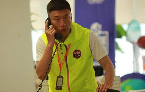 w222空调间歇性不制冷（w221空调不凉）